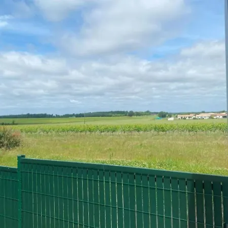 Prázdninový dům Charmante Maison Ideale Pour Escapade Paisible Proche De Grandes Plages